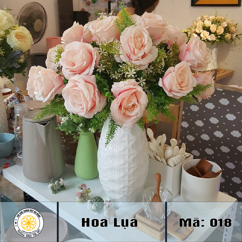 Hoa Hồng Giả - Thế Giới Tranh Đẹp Đà Nẵng